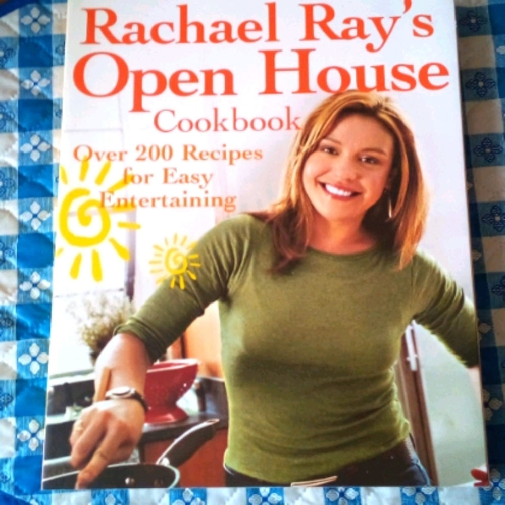 BEV'S BOOKS - Rachel Ray's Open House Cookbook